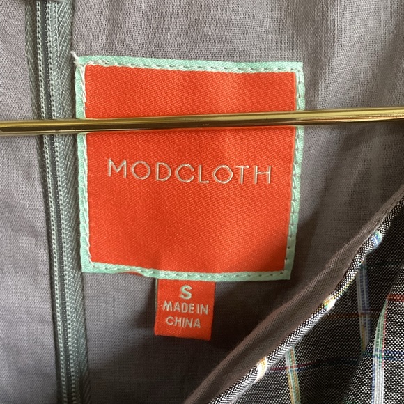 Modcloth Fit & Flare Dress with Pockets - Picture 4 of 10